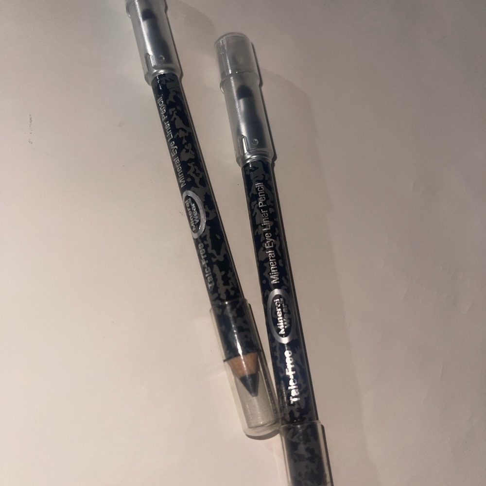 2 physicians formula talc free eye liner ultra black